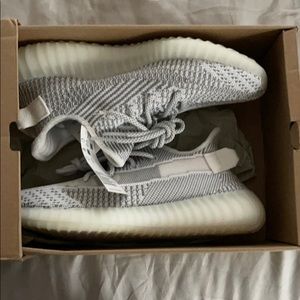 yeezy boost static sz 9